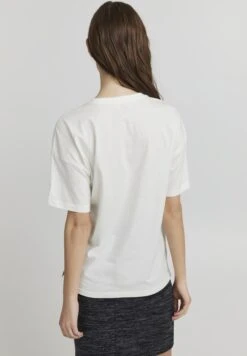 OXMO Pinala - Camiseta Básica - Cloud Dancer -OXMO Tienda En Línea fe8c07698eb64f24b6cbe7460698cbac